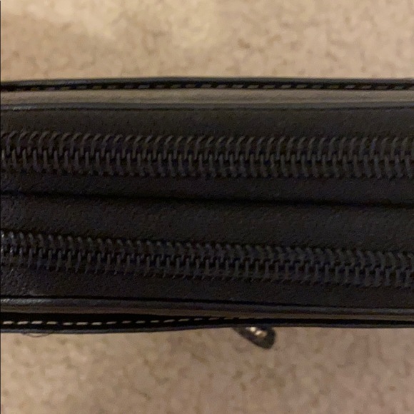 black wallet - Picture 4 of 7